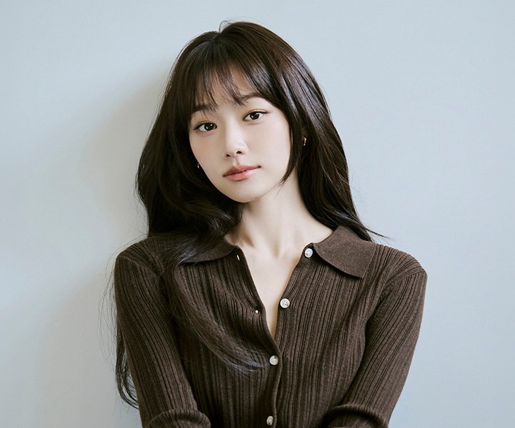 [잡담] 강미나 프로필 사진 떴는데 엄청 예뻐졌다 | 인스티즈