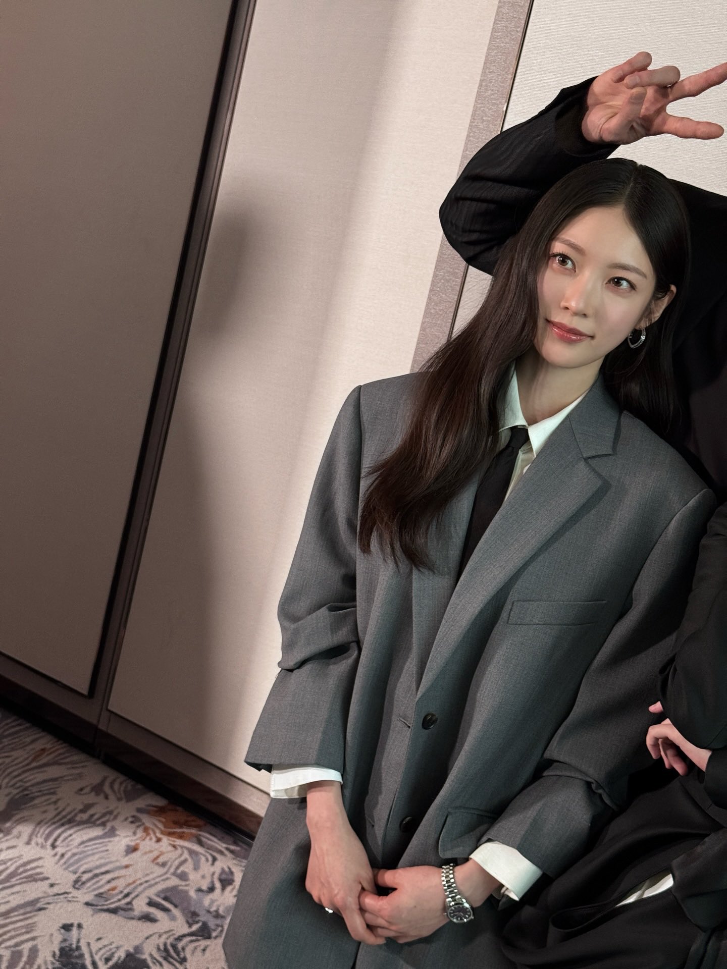 [잡담] 공승연 대군부인 제발회 사진 올려줬는데 너무 이쁘다 | 인스티즈