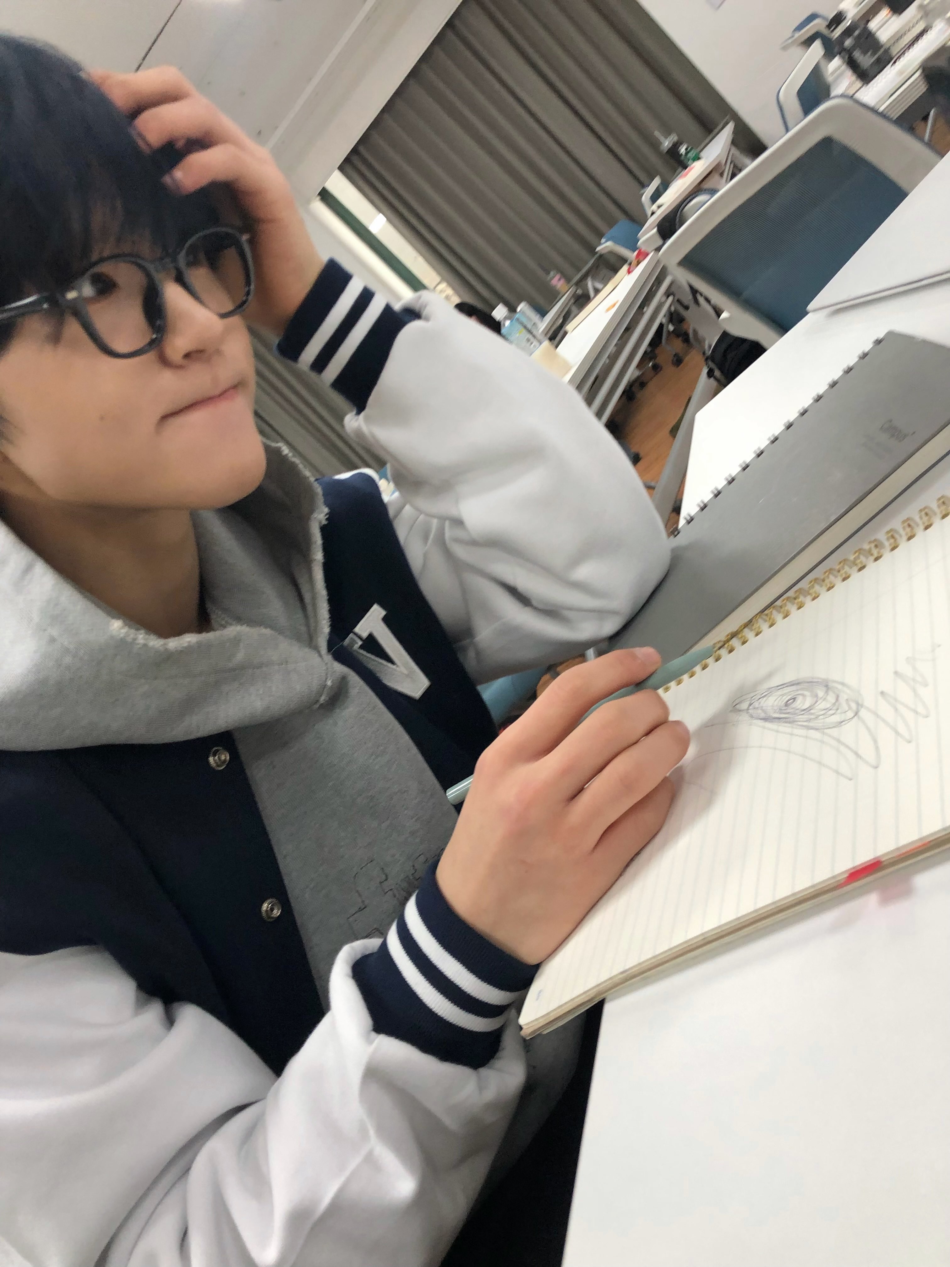 [잡담] 아 진짜 대딩들 같아서 맘이 애릐다 | 인스티즈