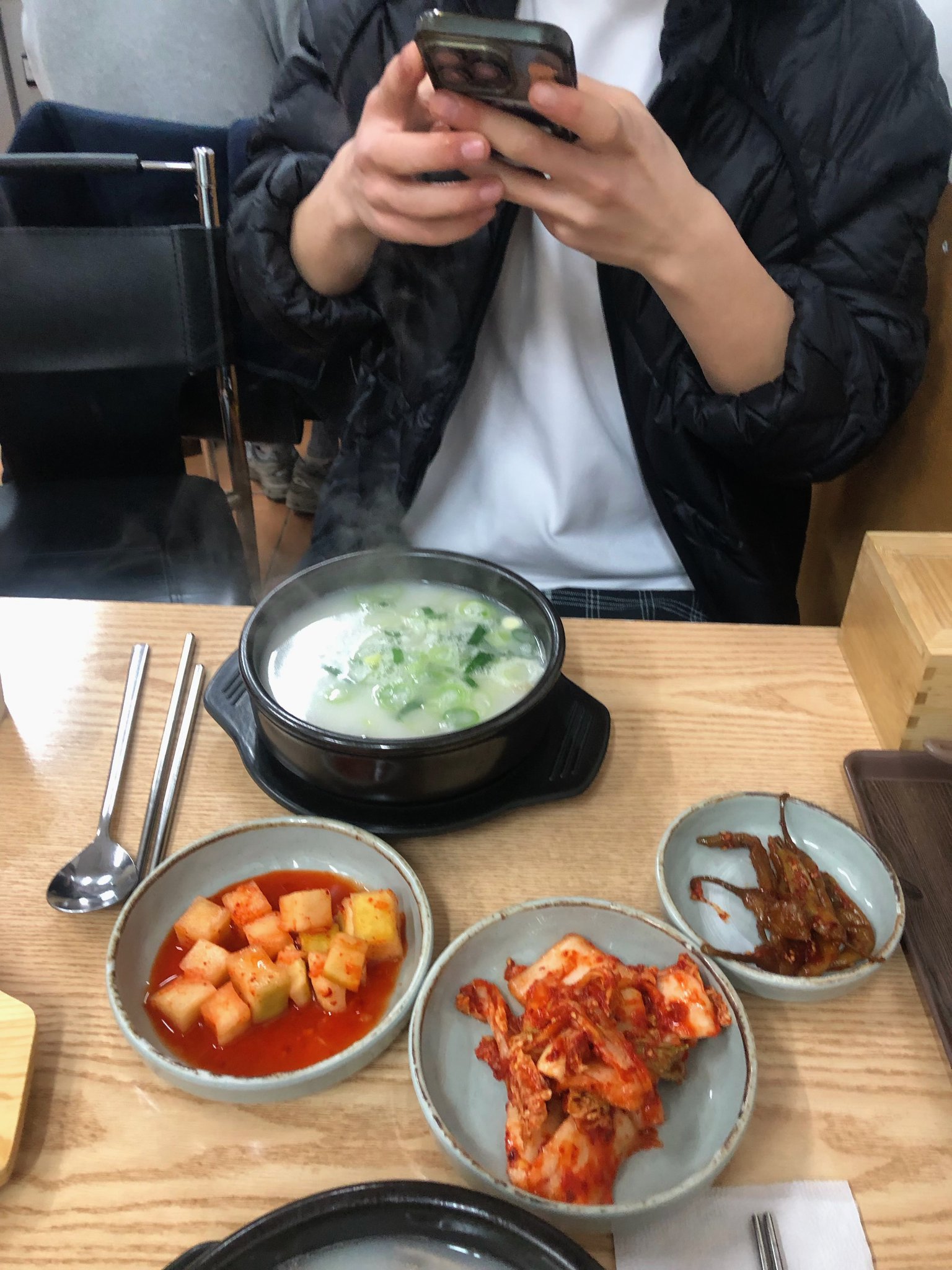 [잡담] 와 대영이 오늘뜬 사진들 진짜같다..... | 인스티즈