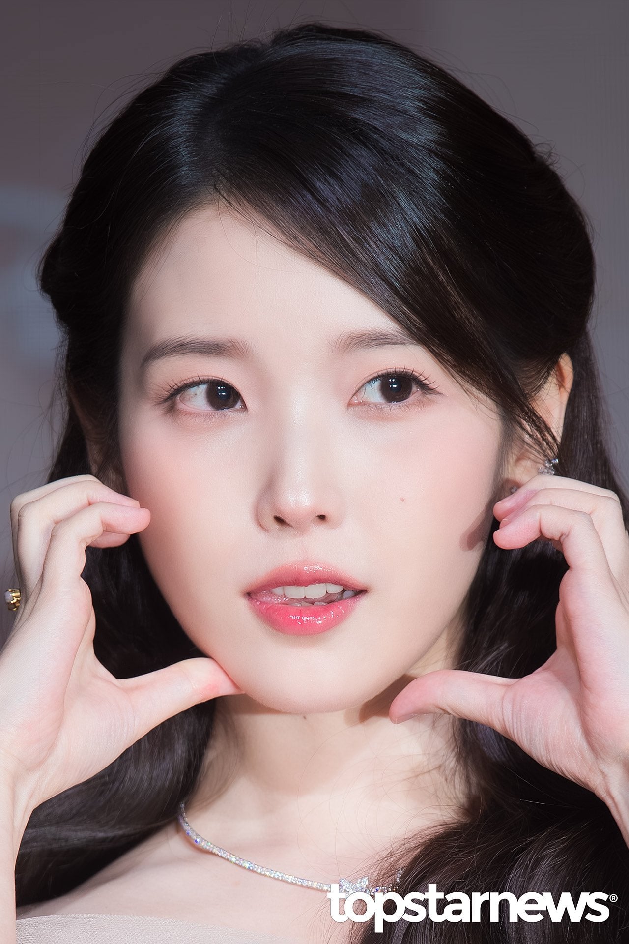 [잡담] 아이유 제발회 속눈썹 진짜 좋음 | 인스티즈