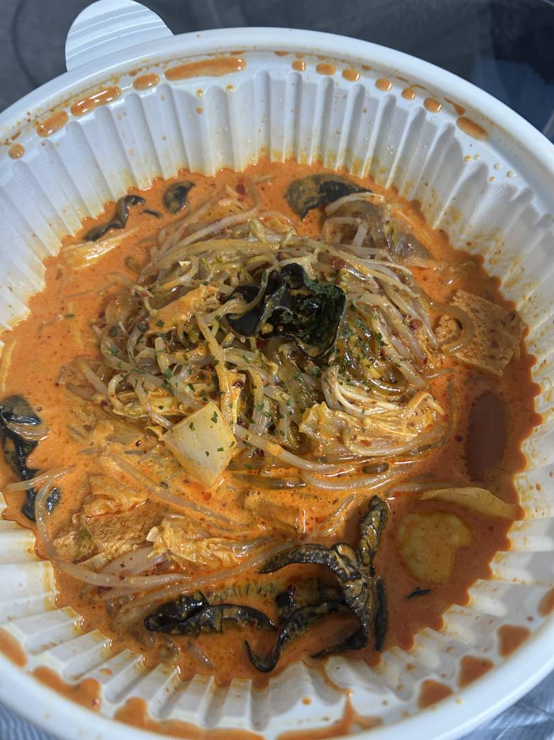 [잡담] 기여운거랑 맛있는거 투척 | 인스티즈