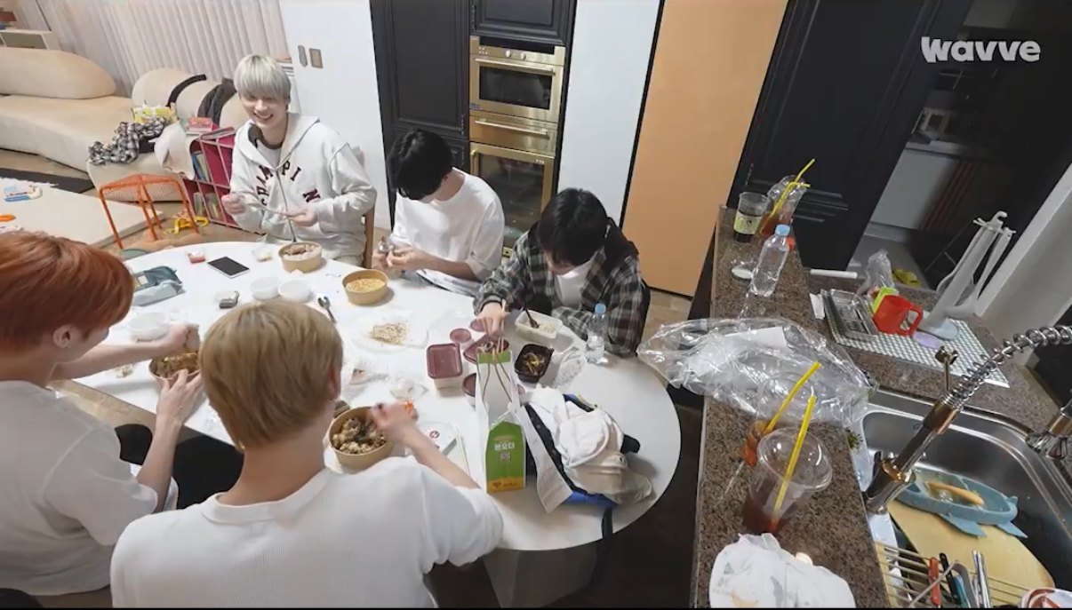 [잡담] 육아 후 말이 급격하게 사라진 투바투.. | 인스티즈