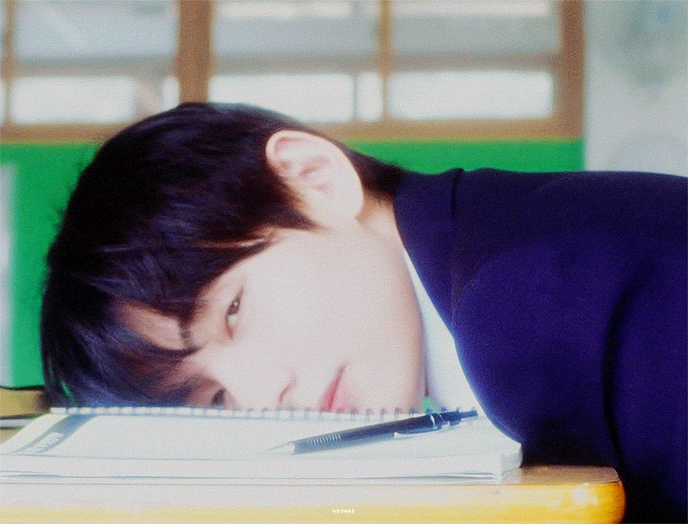 [잡담] 방탄 뷔 연기 안하면 너무 아까운데 | 인스티즈