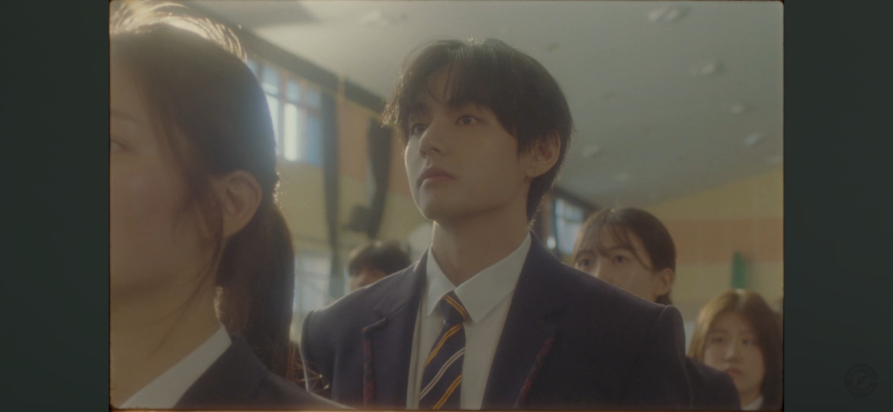 [잡담] 뷔 컴포즈 얼굴 진짜 미쳤냐 (p | 인스티즈