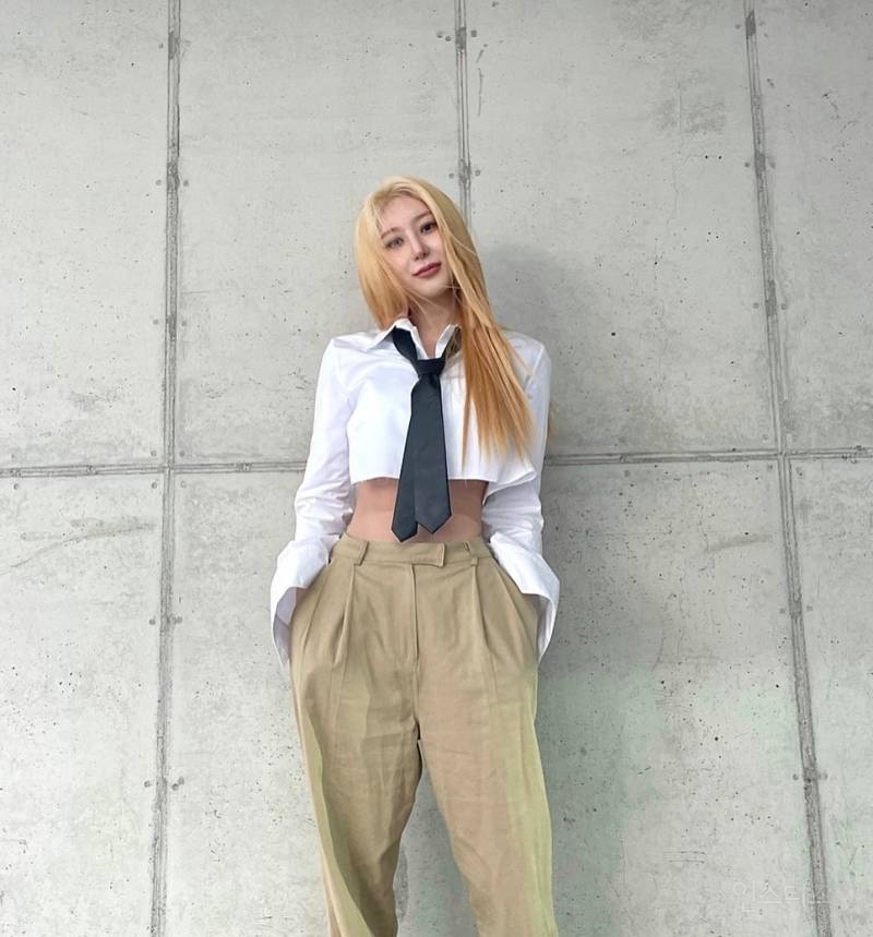 오랜만에 다시 금발했다는 이채연 근황.jpg | 인스티즈