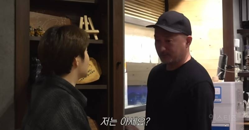 비투비가 바로 앞에있는데 못알아보는 사장님.jpg | 인스티즈