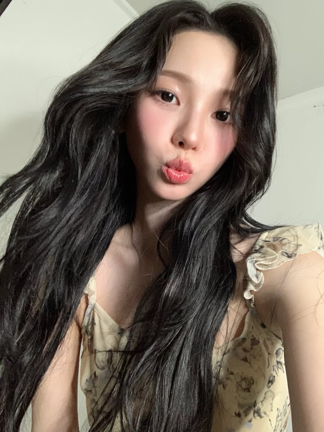 [잡담] 260411 카리나 인스타 업뎃 | 인스티즈