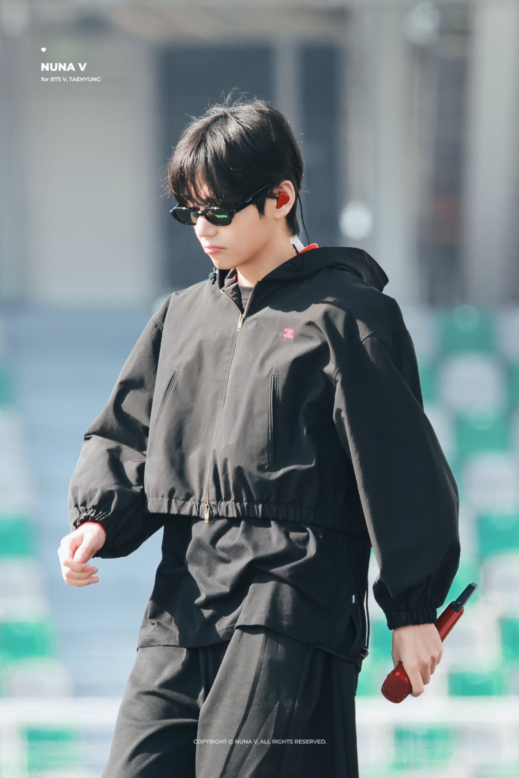 [잡담] 뷔 되게 어려보여 | 인스티즈