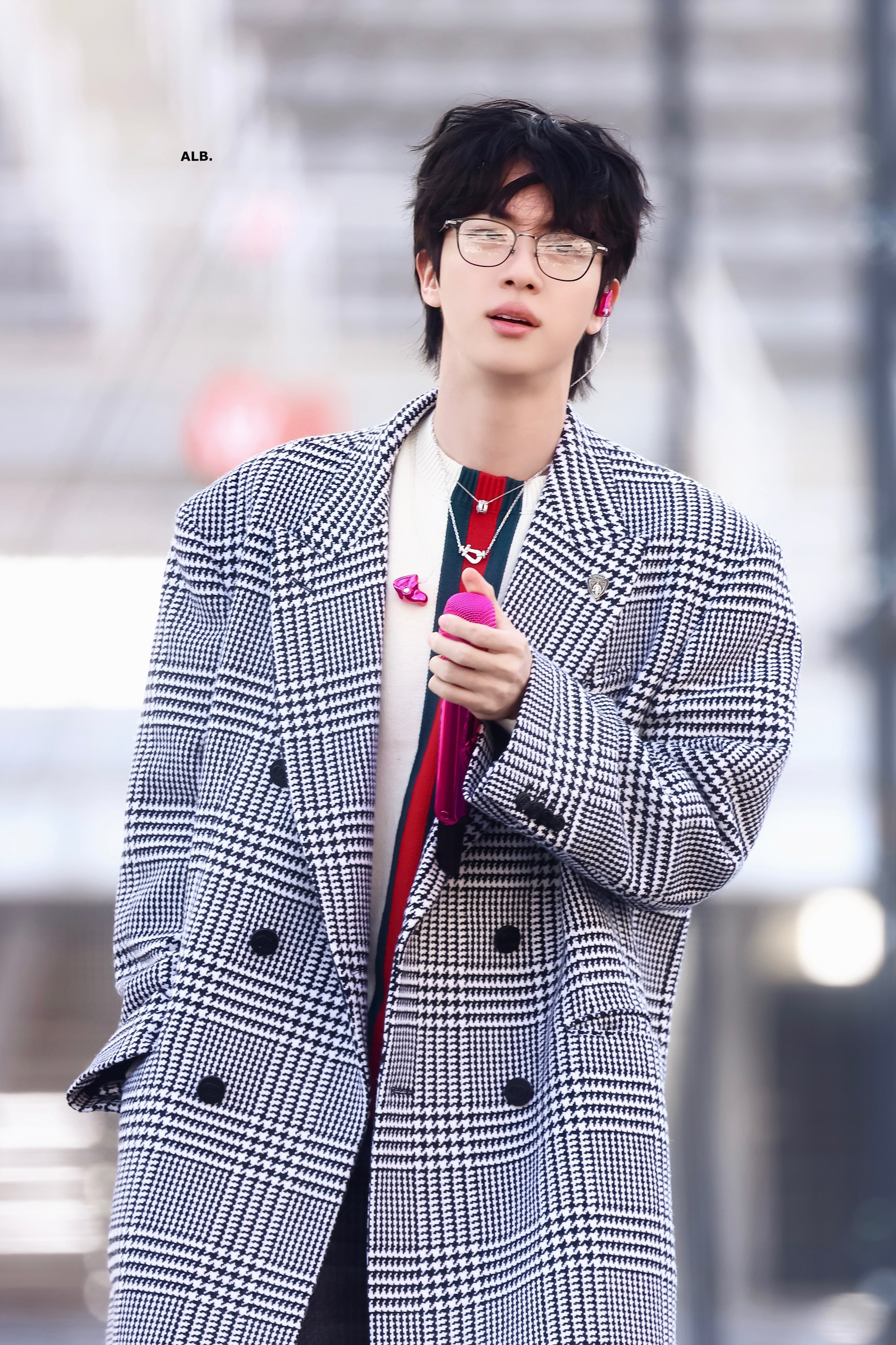[잡담] 방탄 진 안경 쓴거 ㄹㅇ 청순 | 인스티즈