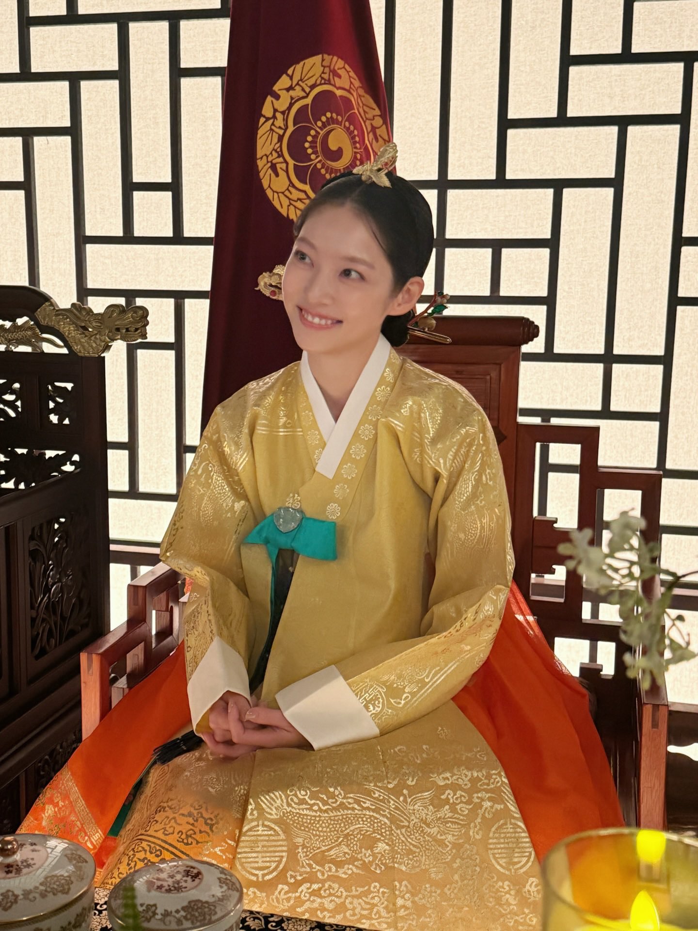 [잡담] 공승연) 260411 공승연 인스타 💚🧡💜 | 인스티즈