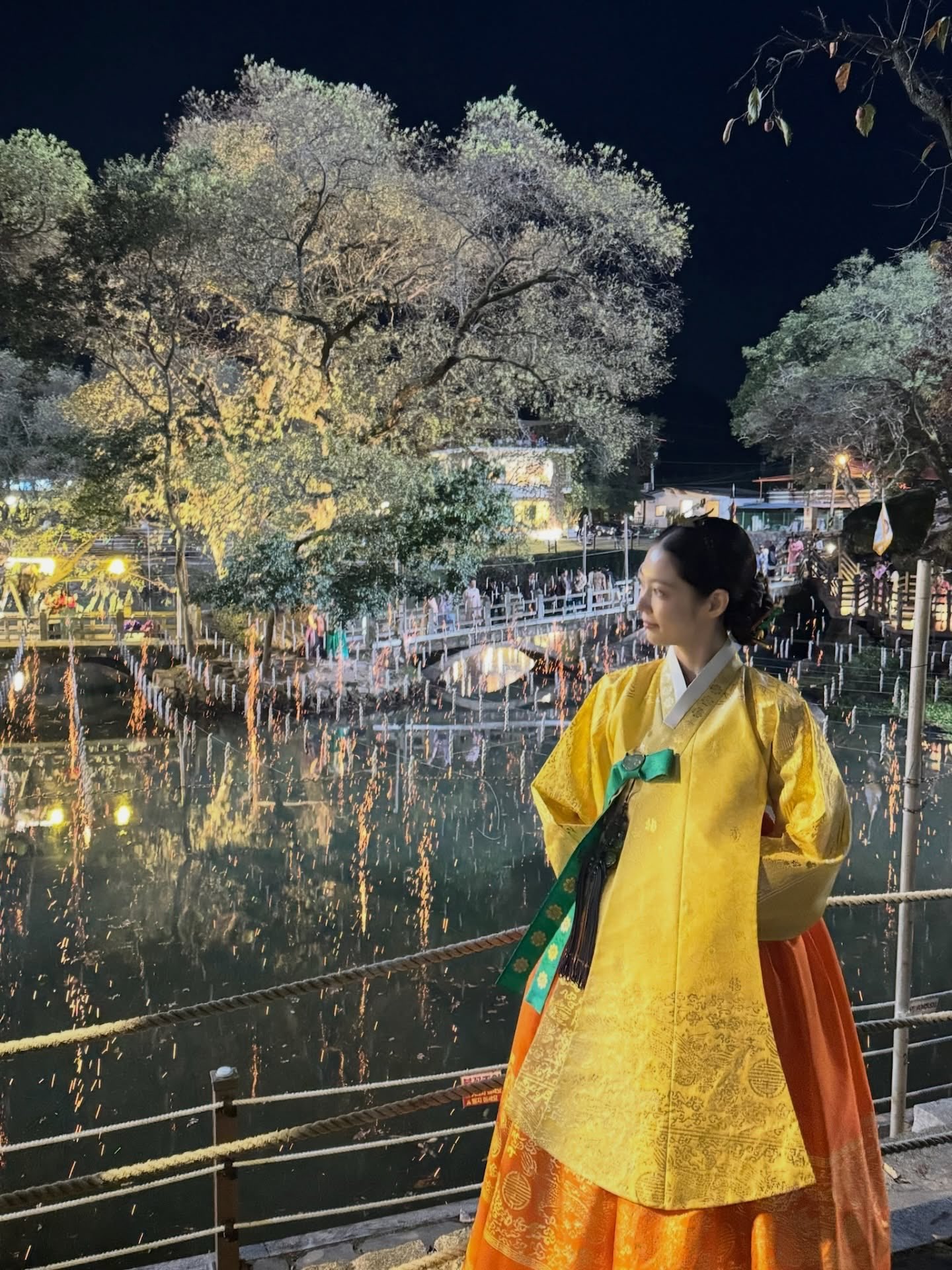[잡담] 공승연) 260411 공승연 인스타 💚🧡💜 | 인스티즈