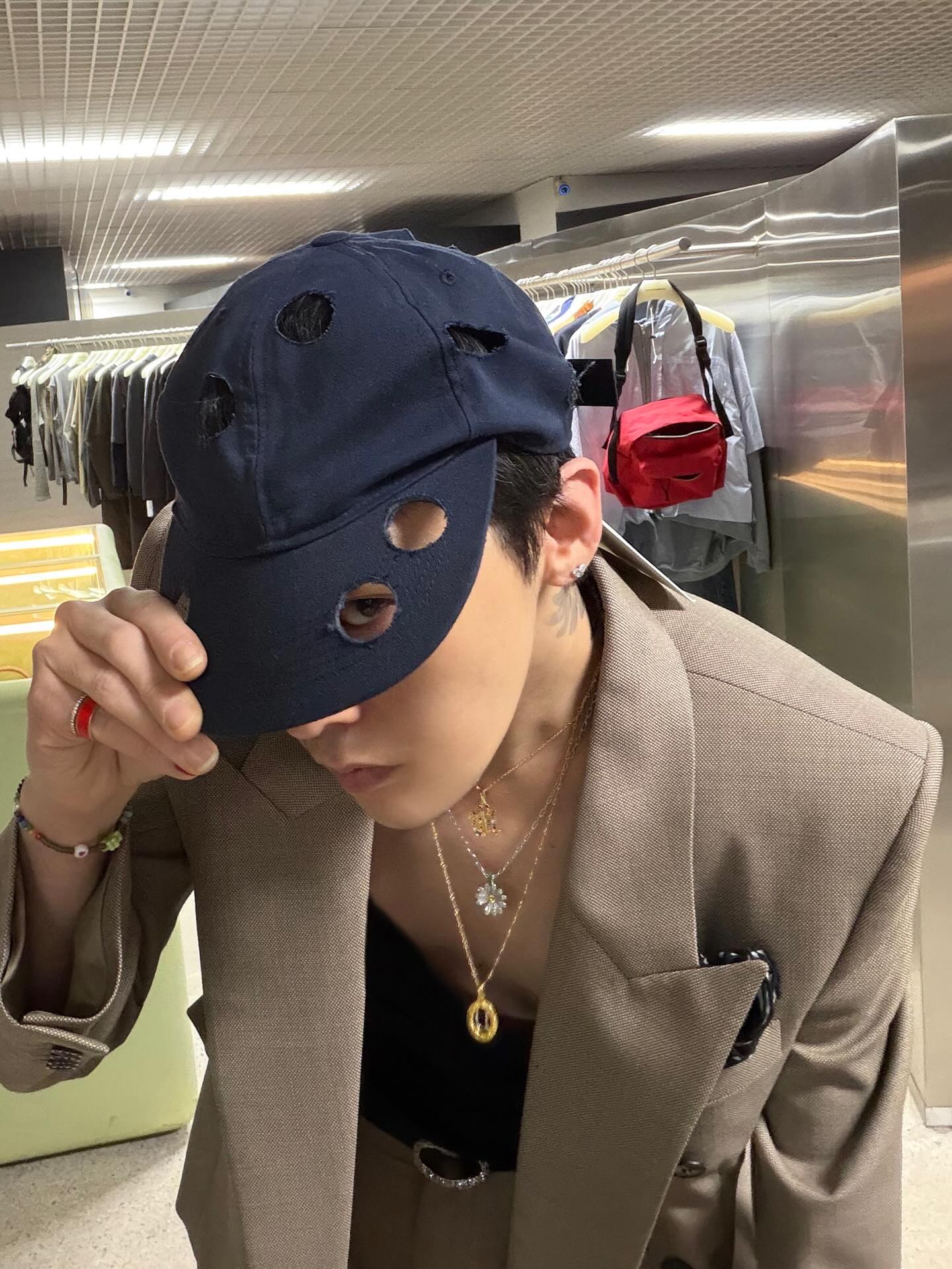 [잡담] 지디 오늘 팔로미 최애 사진 이거 | 인스티즈