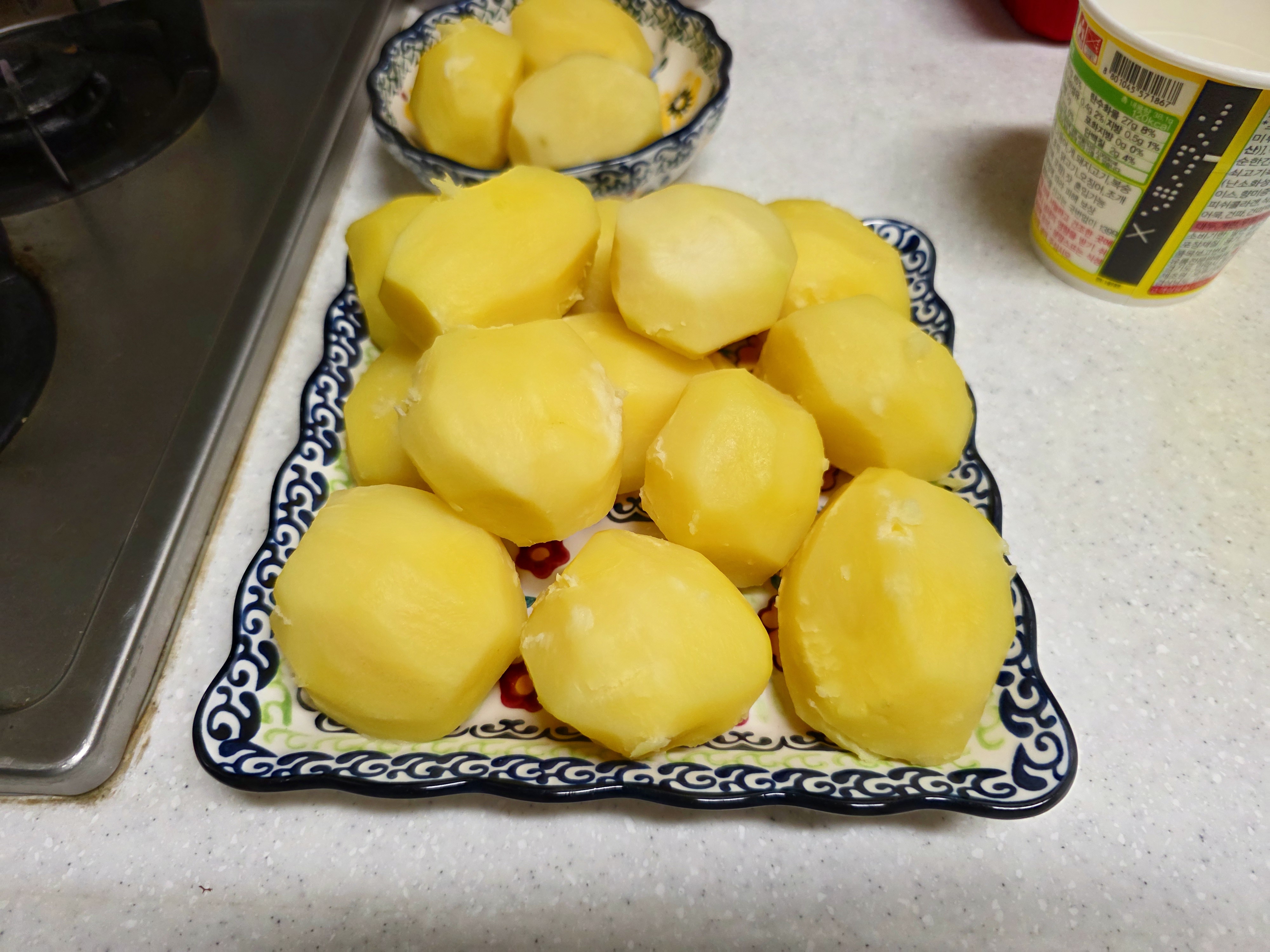 [잡담] 우리집 감자보다 맛있어보이는 감자 본적 없음 | 인스티즈