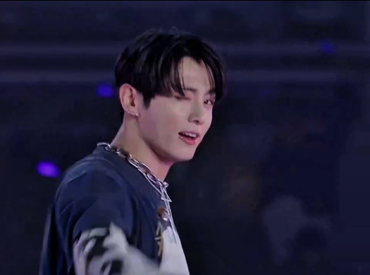 [잡담] 정국 윙크 ㄹㅈㄷ인데 빨리 짤떠라.. | 인스티즈