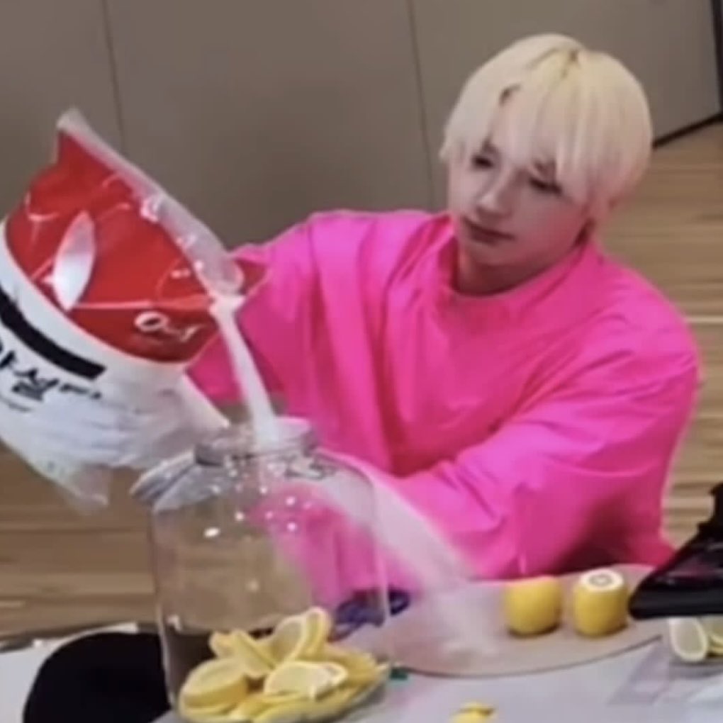 [잡담] 나 탐라에서 주운 투바투 레몬청 만드는 짤인데 이거 맞아?ㅋㅋㅋㅋㅋㅋㅋ | 인스티즈