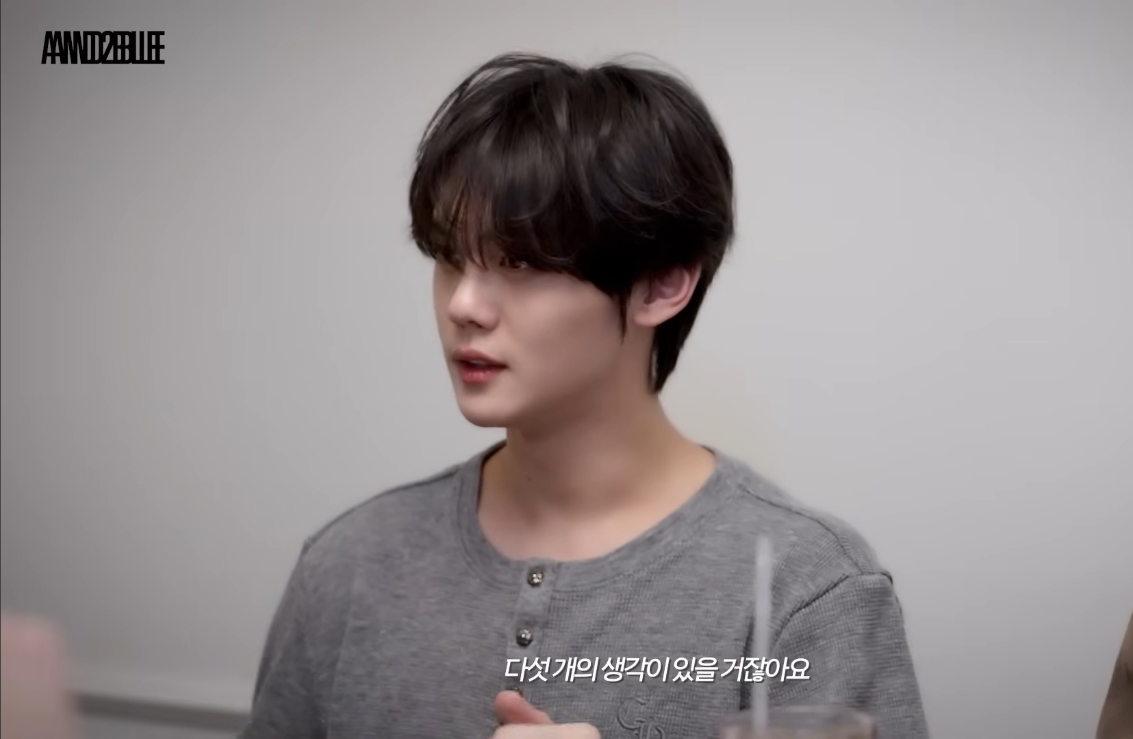 [잡담] 앤더블 다큐 보는데 전원 비주얼맞네 | 인스티즈