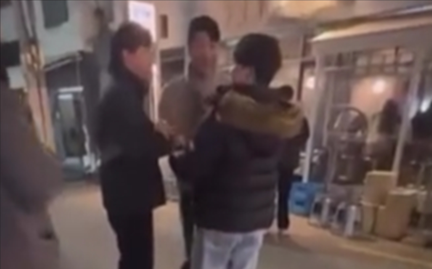 [정보/소식] 최충연 '뚱녀 발언' 논란에 롯데 팬들 분노 "응원받을 자격 무너뜨렸다” | 인스티즈