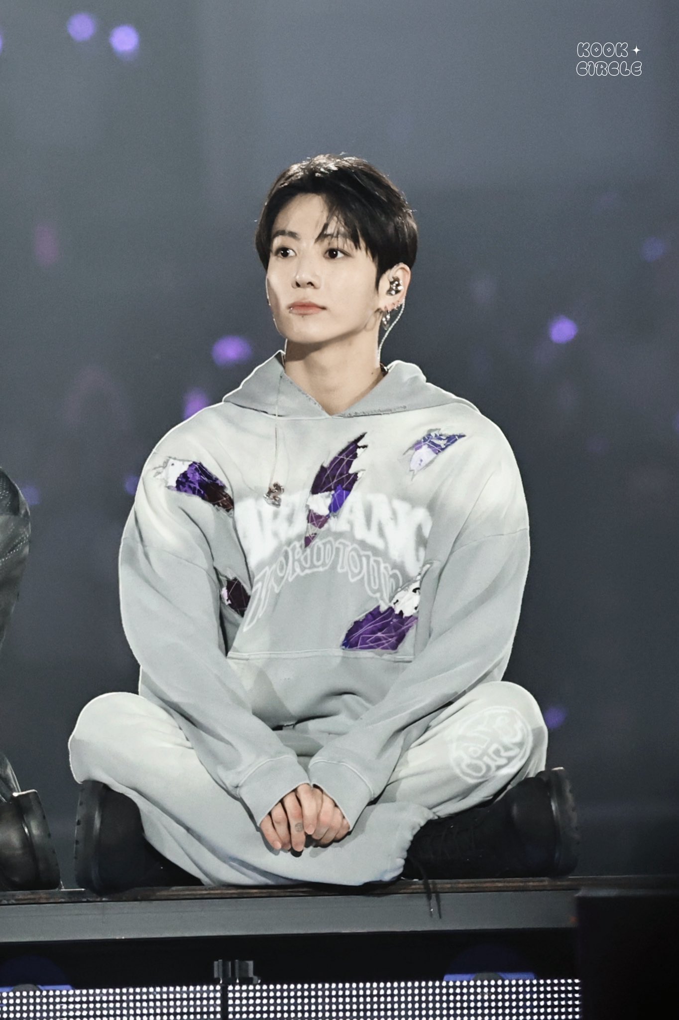 [잡담] 정국 이 사진 표정 미쳐 | 인스티즈