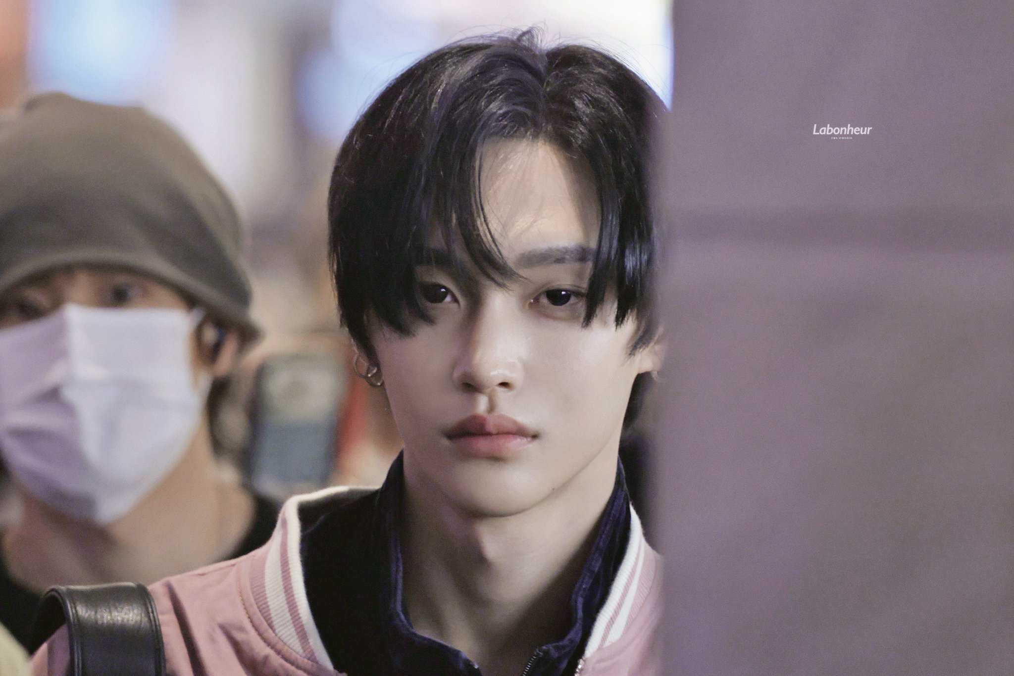 [잡담] 원빈이 공항 고화질이 벌써 뜨네 ㅋㅋㅋㅋㅋ | 인스티즈