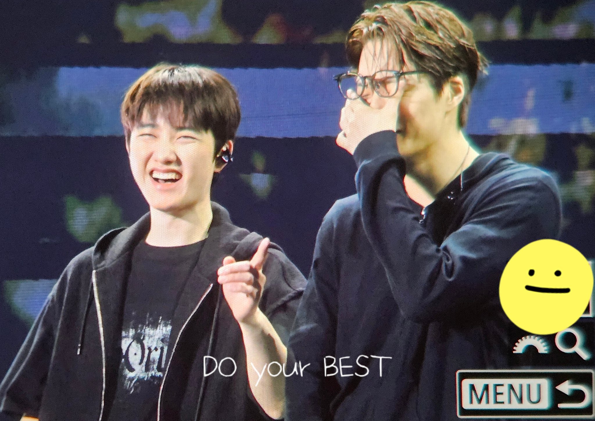 [잡담] 도경수 김카이 이 사진들 뭔 서양밈같다ㅋㅋㅋㅋㅋㅋㅋㅋ | 인스티즈