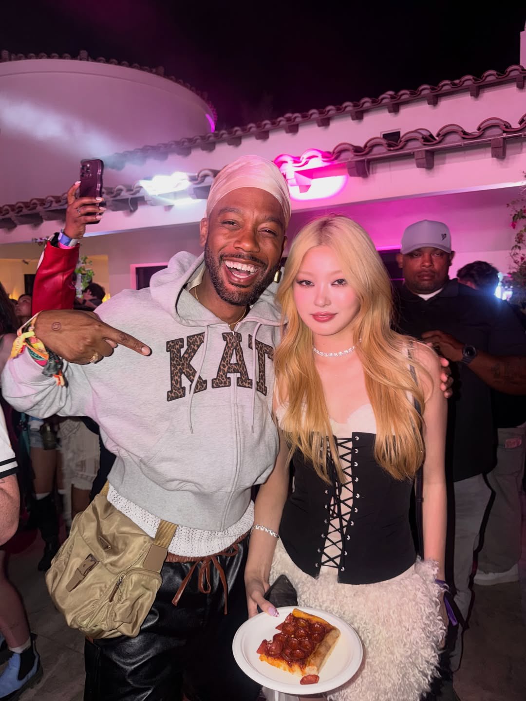 [잡담] 캣츠아이 윤채 2년만에 개핫걸 됨 | 인스티즈