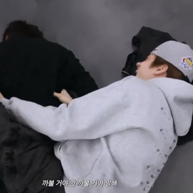 [잡담] 짱구는 못말려가 아니라 거의 또토리는 못말려 수준임 라이즈 | 인스티즈