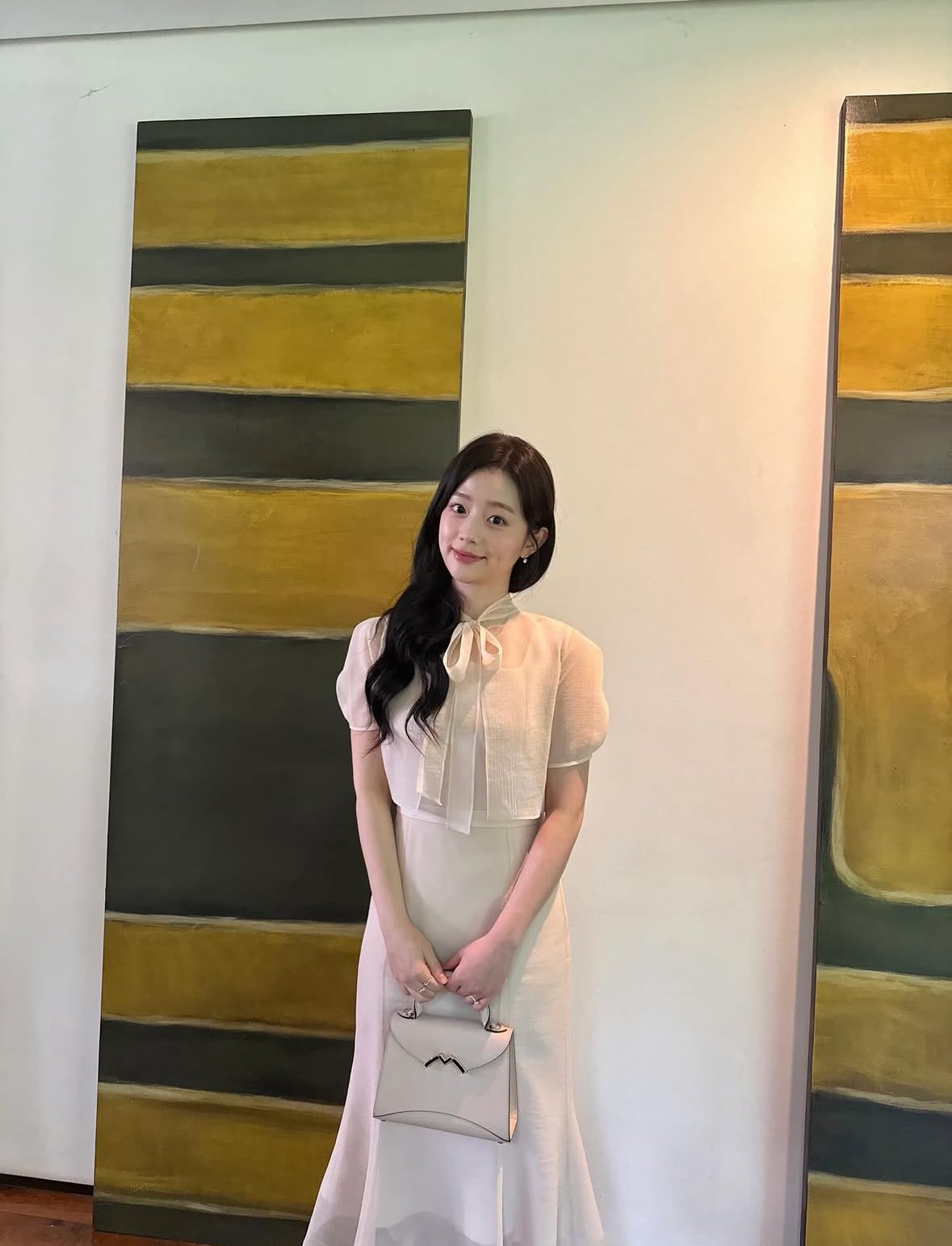 [잡담] 채서안 대군부인에서 너무 이뽀 | 인스티즈
