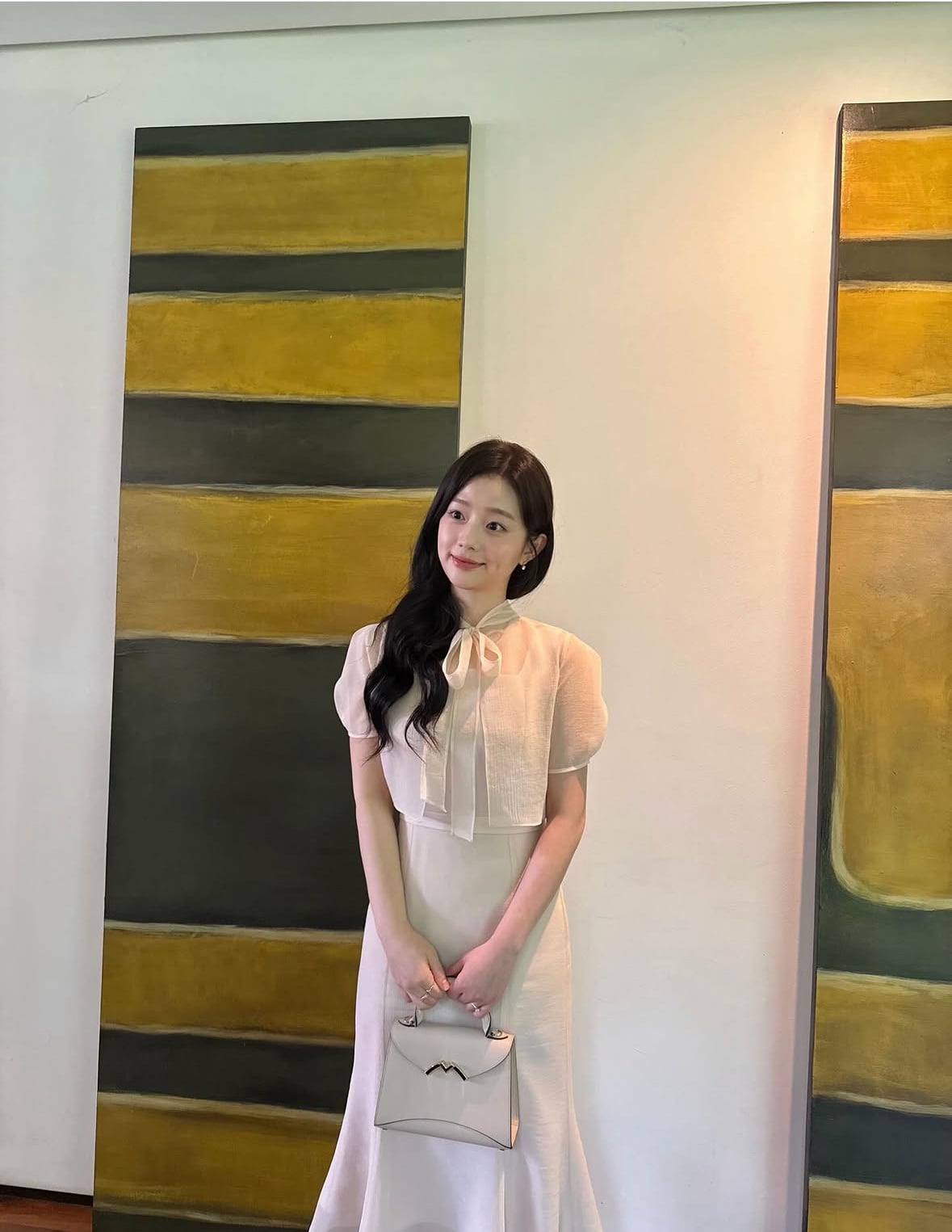 [잡담] 채서안 대군부인에서 너무 이뽀 | 인스티즈
