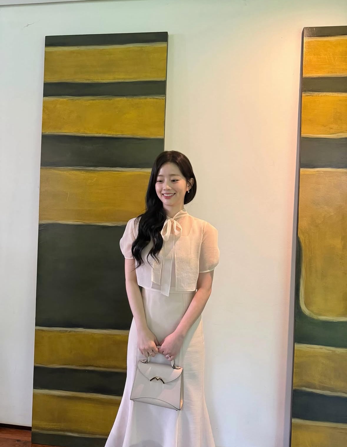 [잡담] 채서안 대군부인에서 너무 이뽀 | 인스티즈