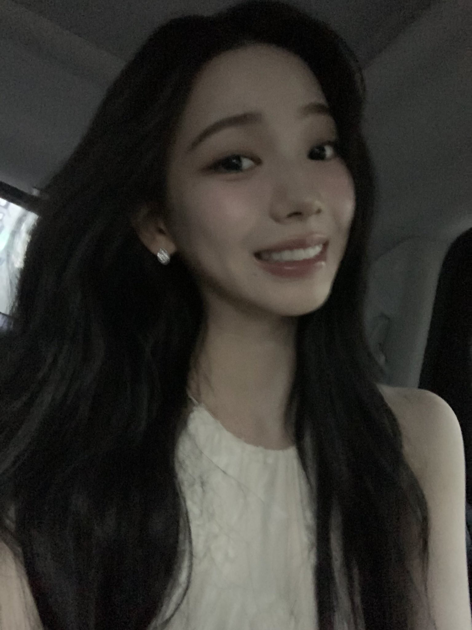 [잡담] 어제자 카리나 셀카 | 인스티즈