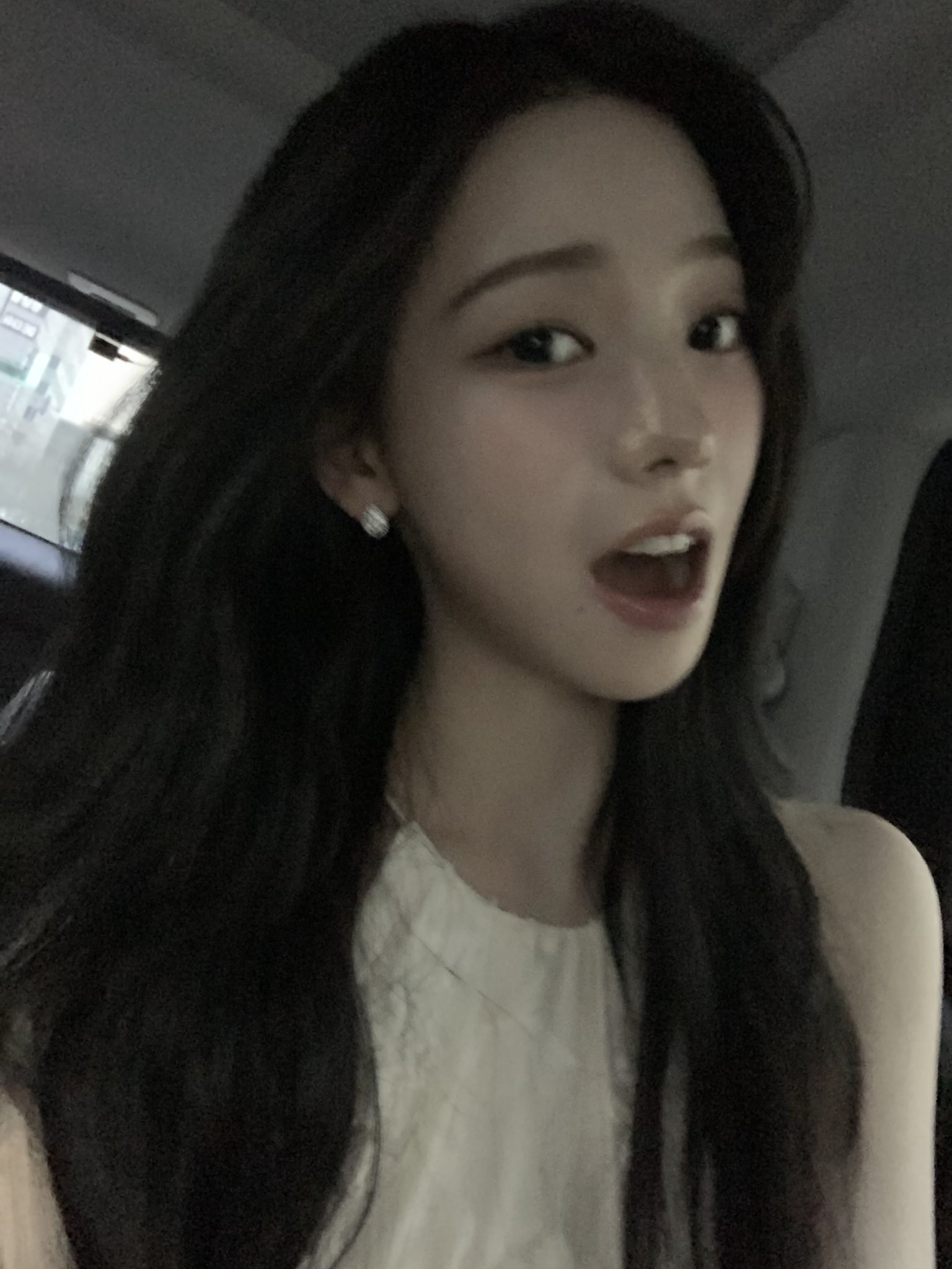 [잡담] 어제자 카리나 셀카 | 인스티즈