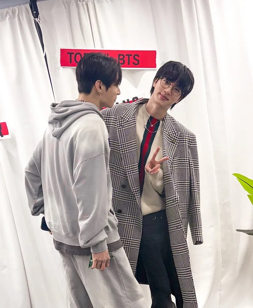 [잡담] 방탄 맏형과 막내 | 인스티즈