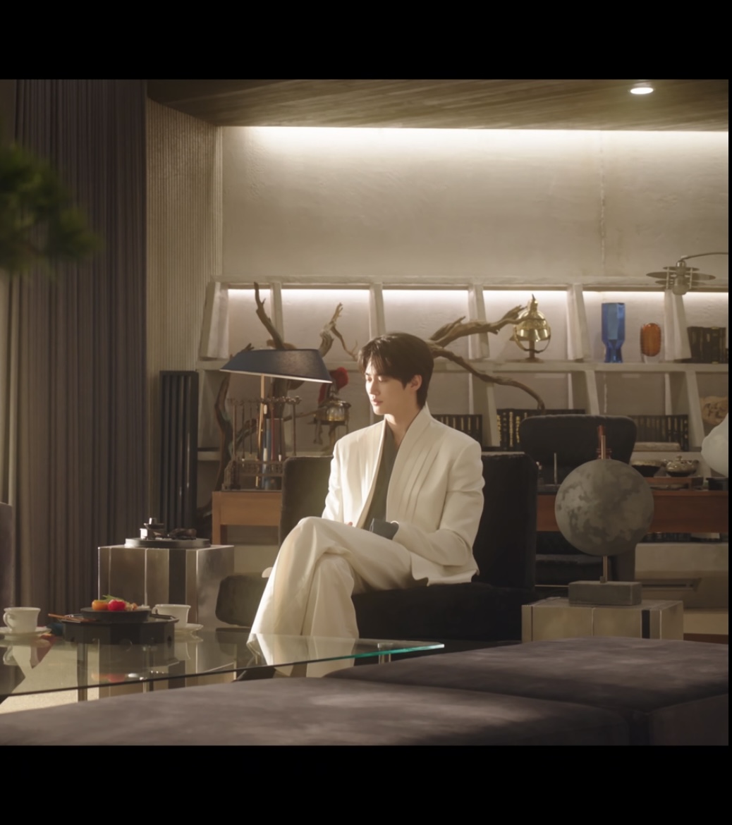 [잡담] 대군부인) 이안대군 앉은 자세 | 인스티즈