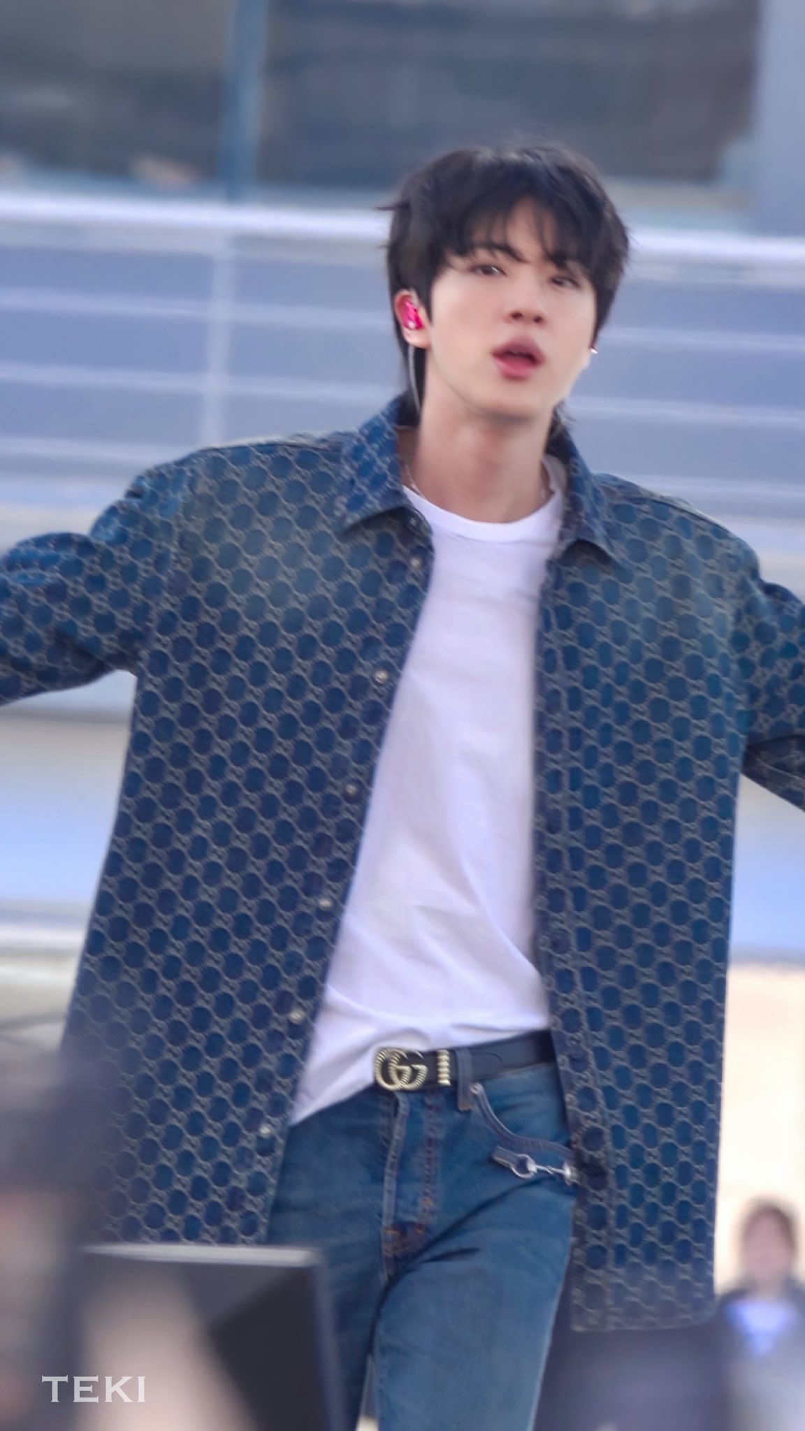 [잡담] 오늘 방탄 진 얼굴 | 인스티즈