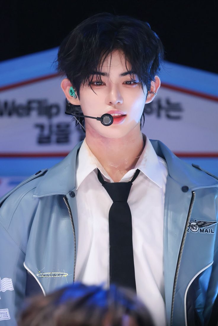 [잡담] 최근에 잘생겼다 생각든 남돌 2명 | 인스티즈