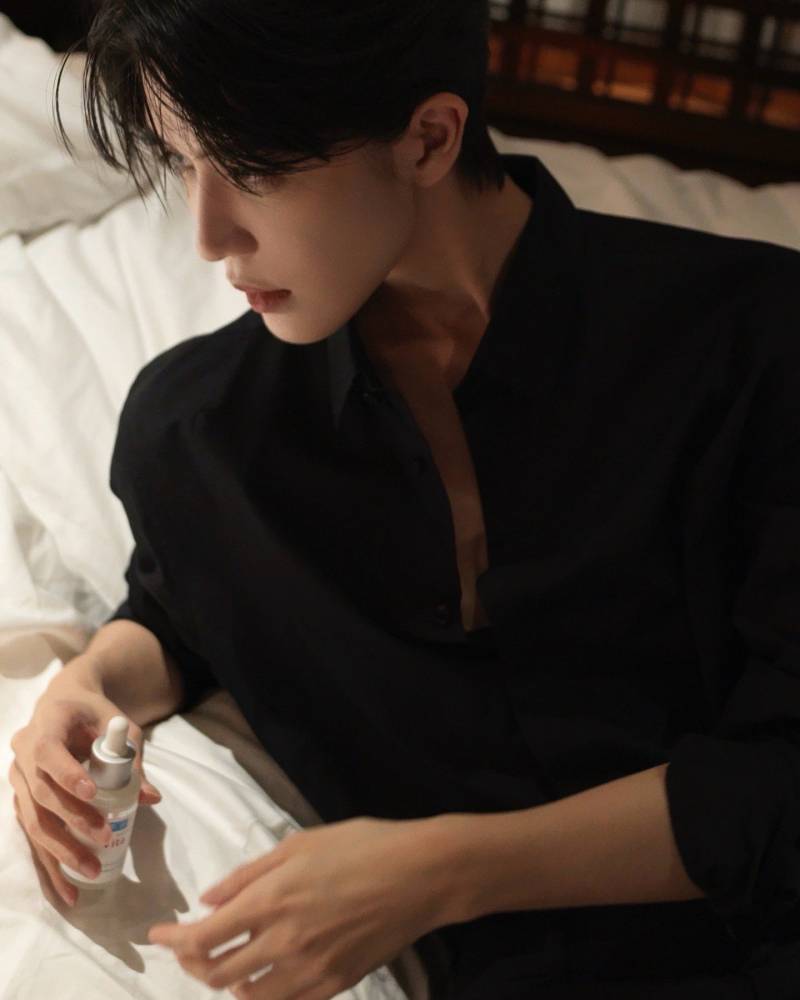 잘생겨서 팬미팅까지 열었다는 코스플레이어..JPG | 인스티즈