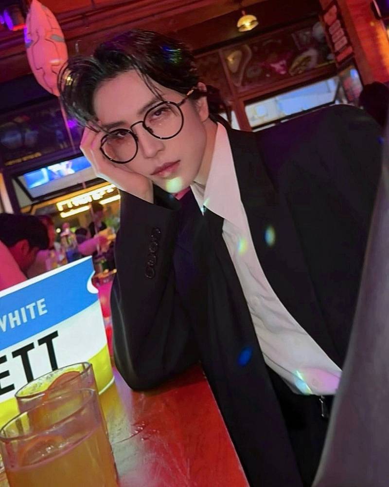 잘생겨서 팬미팅까지 열었다는 코스플레이어..JPG | 인스티즈