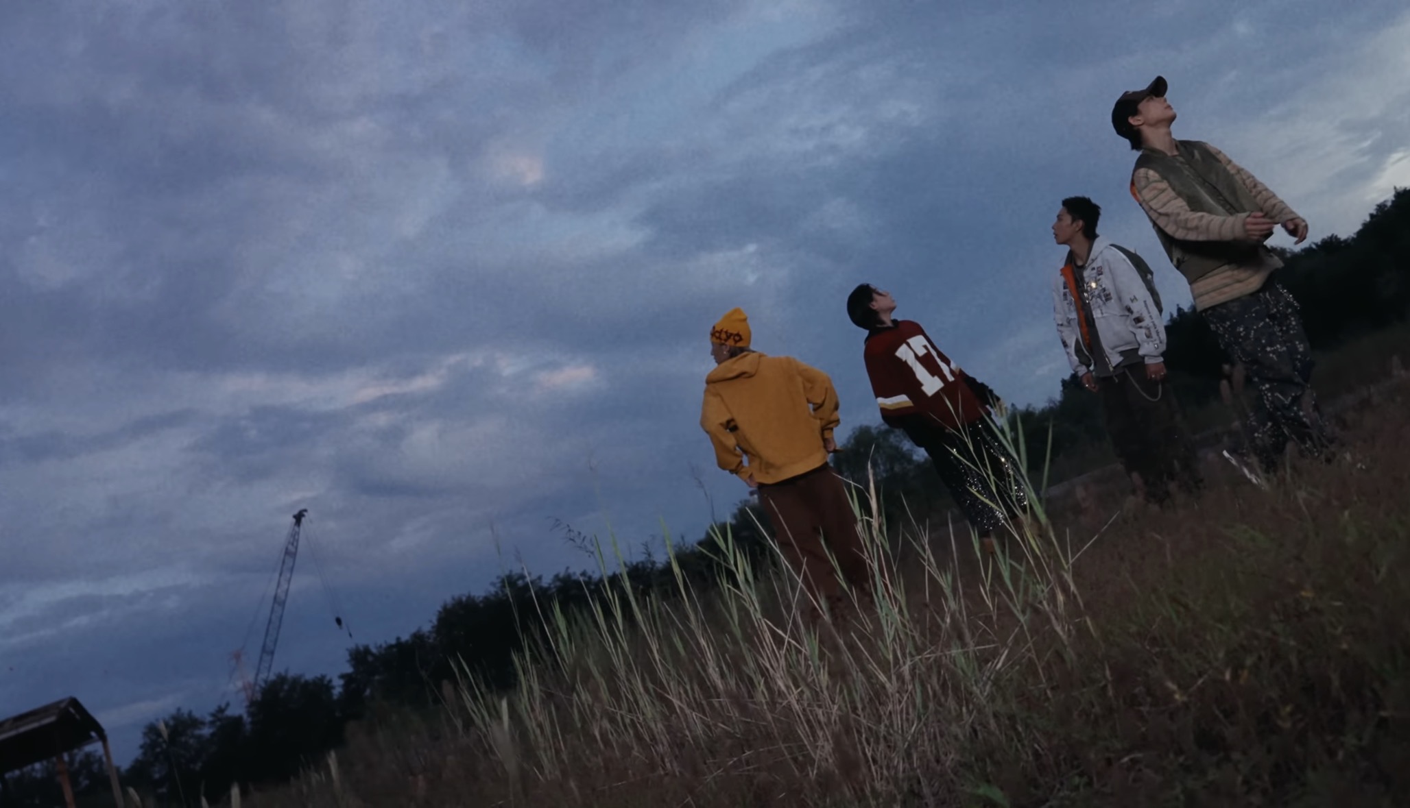 [잡담] 롱샷 애들 네명 단체샷 넘 예쁨 | 인스티즈