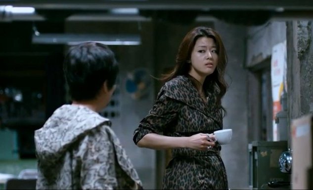 [잡담] 전지현이 본인하면 떠오르는 상징적인 장면 4가지래 | 인스티즈