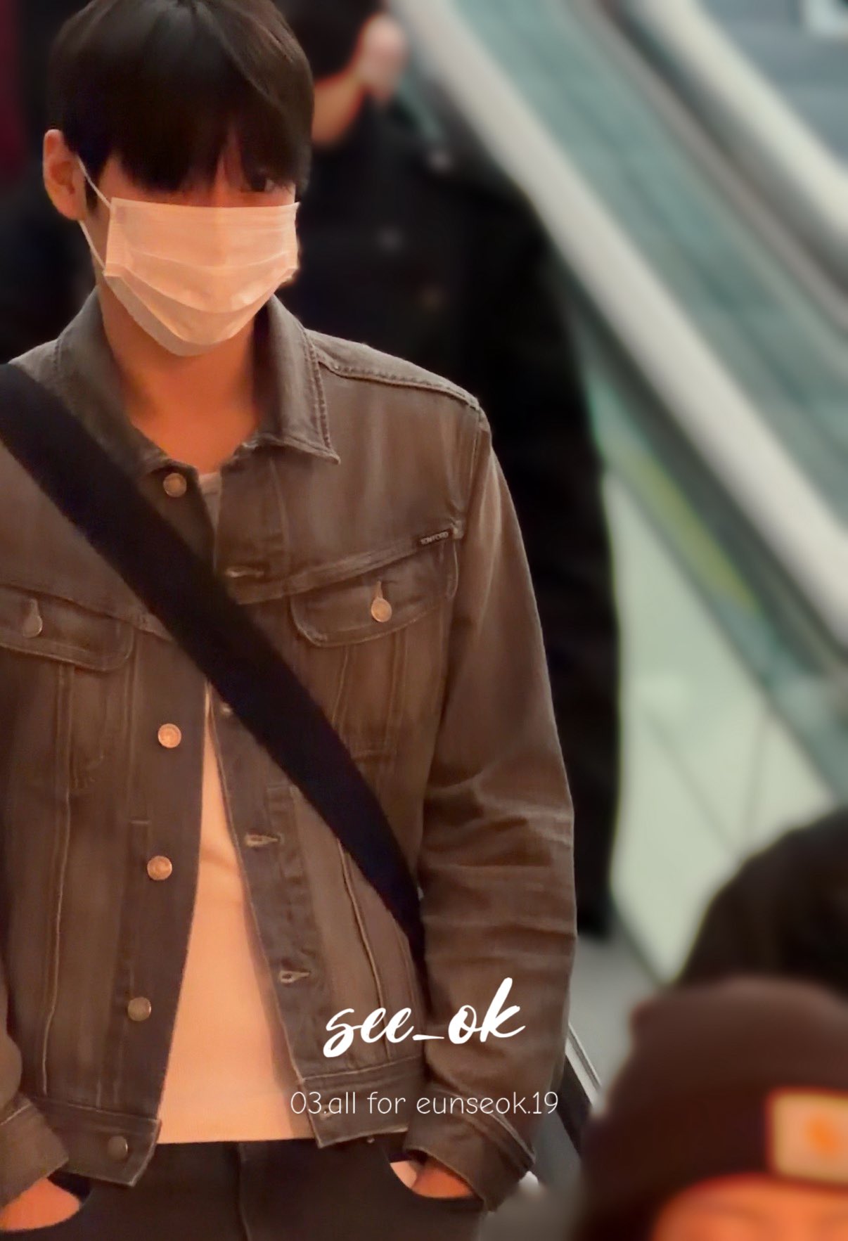 [잡담] 은석 웬일로 깔롱지게 입었나 했더니 ㅋㅋㅋ | 인스티즈