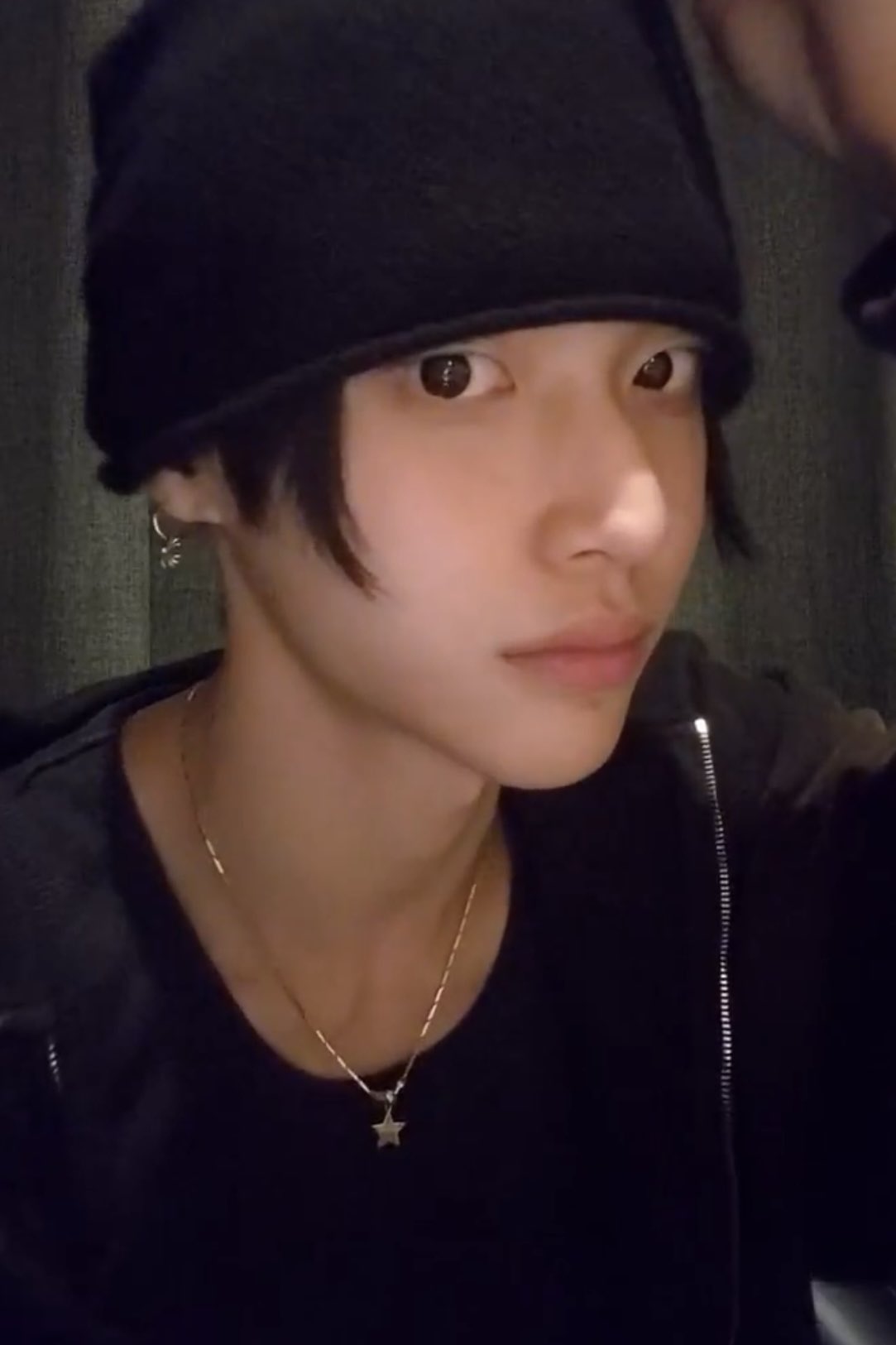 [잡담] 원빈 비니 너무 잘어울림 | 인스티즈