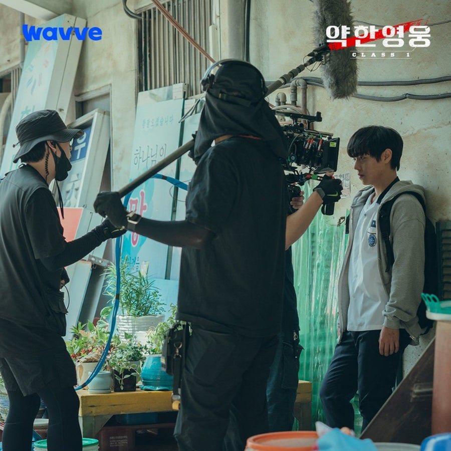 [잡담] 박지훈 카메라가 이렇게 심하게 가까운데 몰입하는거 신기함 | 인스티즈