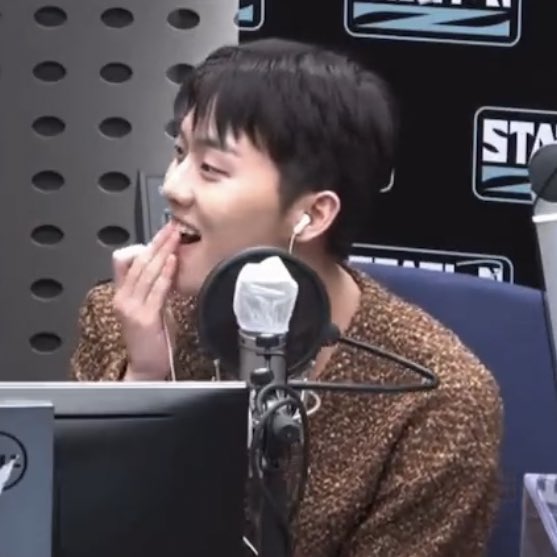 ㄱ [잡담] 아니 현윙 진짜 미쳤나봄 이거 그냥 빼박 아님? | 인스티즈