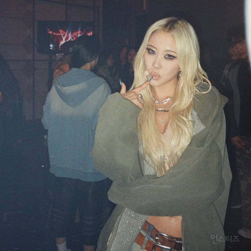 이번에 헤메코 완전 열일한 여돌 음방 착장.jpg | 인스티즈