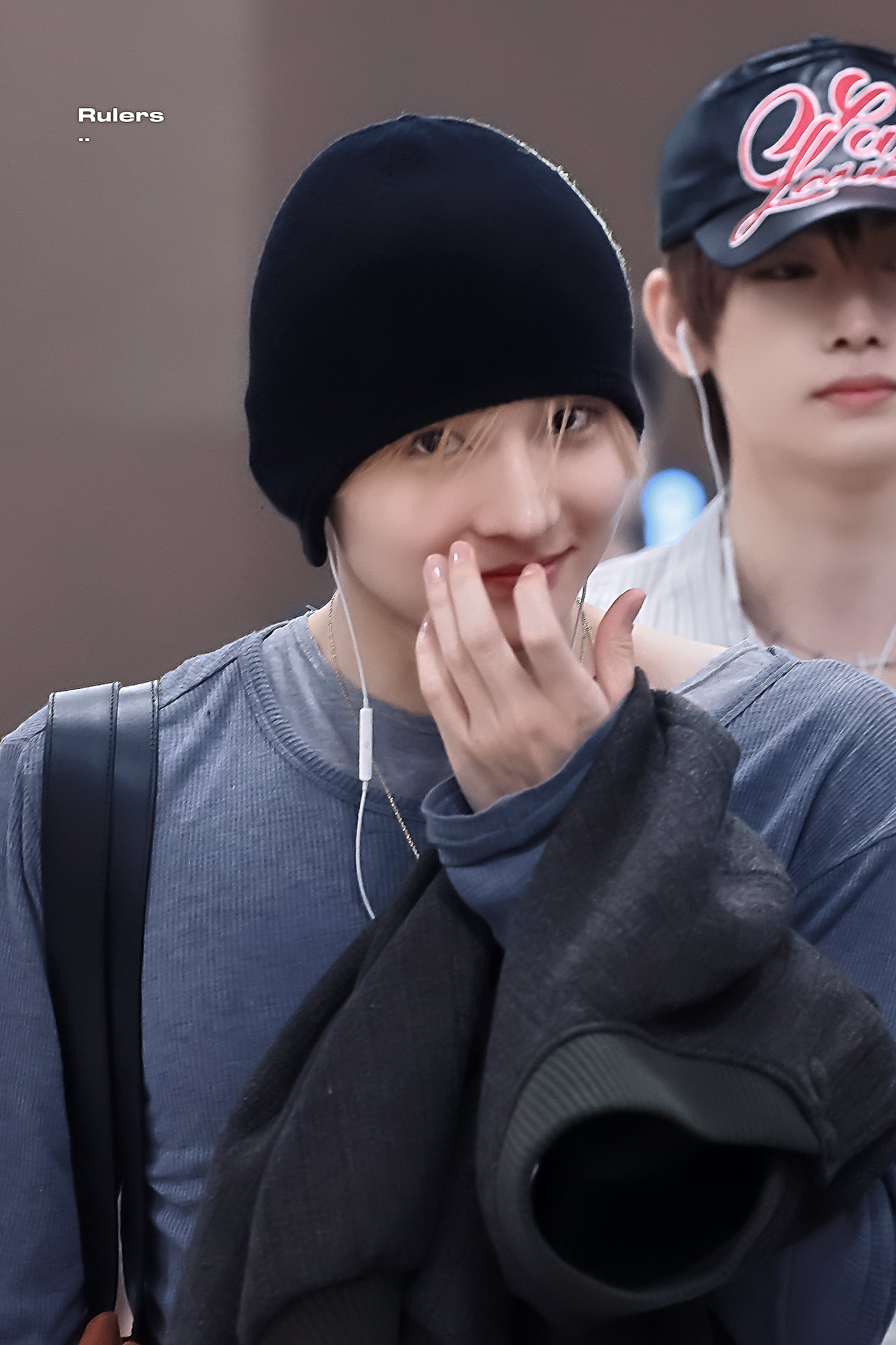 [잡담] 이상원 자다 일어나서 얼굴 부었다고 부끄러워함 | 인스티즈