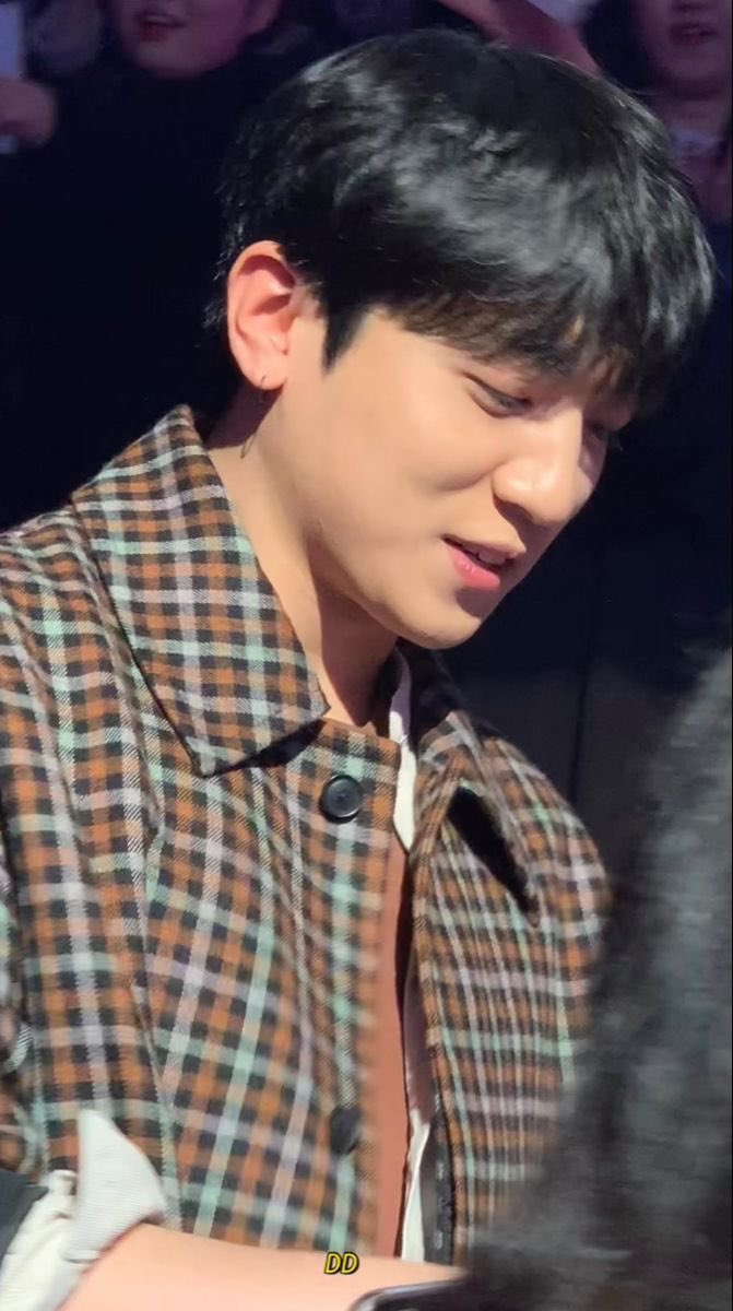 [잡담] 섹시푸들 데이식스 성진 사실 초미남인 거 다들 알고 가라~ | 인스티즈