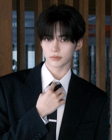 [잡담] 성한빈 이사진 | 인스티즈