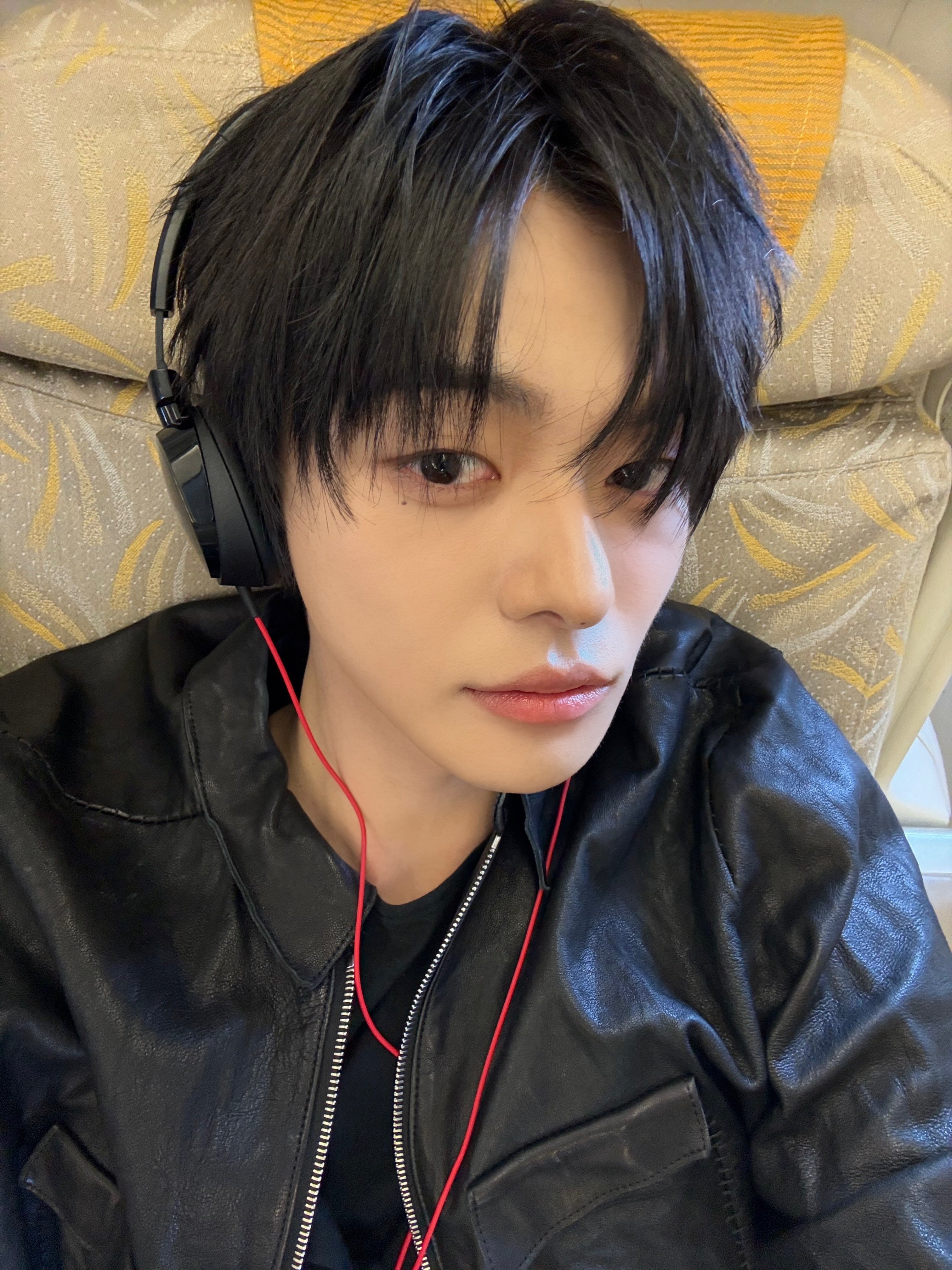 [잡담] 아 이리오 미친 개잘생겼어 | 인스티즈