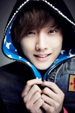 [잡담] B1A4 시절 정진영의 청순미는 아무도 못이길듯 | 인스티즈